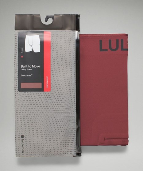 https://www.lululemonsouthafrica.co.za/images/lululemonsouthafrica/Smoky_Red_Men_s_Lululemon_Built_to_Move_-DLE-782109.jpg